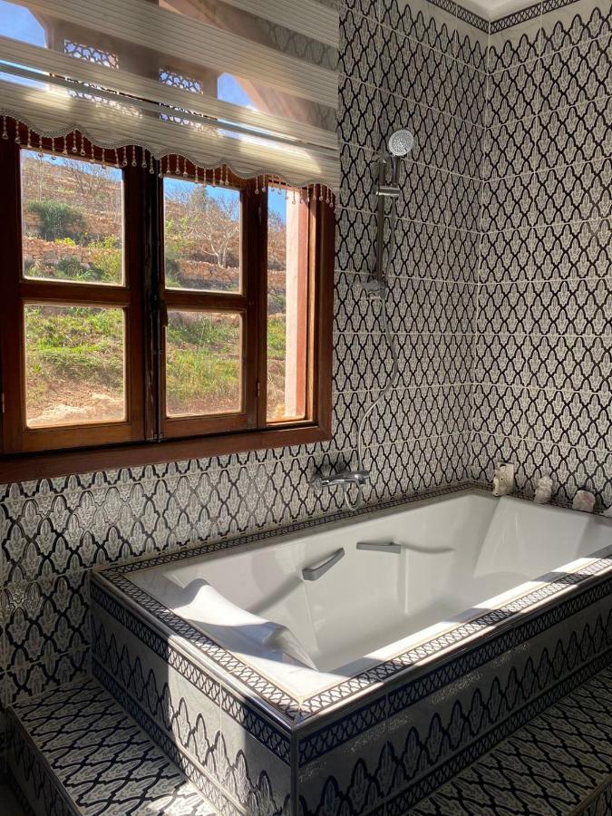 Maison D'Hote - Le Beau Panorama ベルカンヌ エクステリア 写真